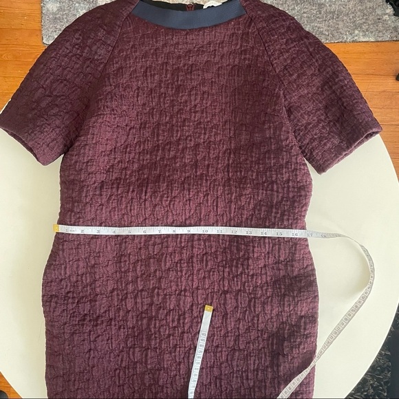 Victoria Victoria Beckham Textured Wool Shift Dress Size 0 - Picture 5 of 11